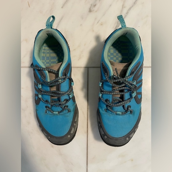 Merrell, Size 9, Sea Shore, hiking shoe, outdoor active grippy comfortable wide - Picture 3 of 10